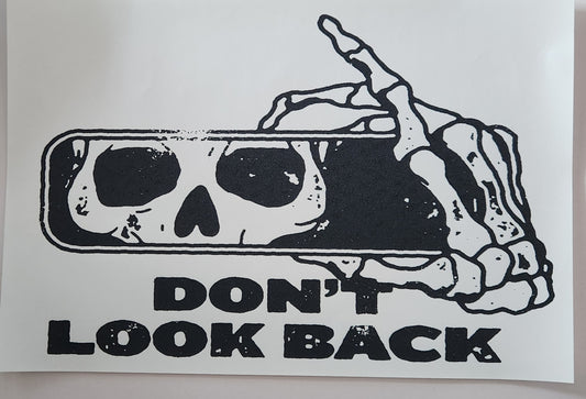 DON'T LOOK BACK PRINTED APPAREL K6