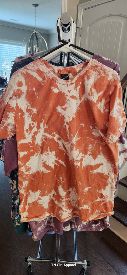 LARGE HEATHER PUMPKIN BLEACHED TEE IN STOCK H12