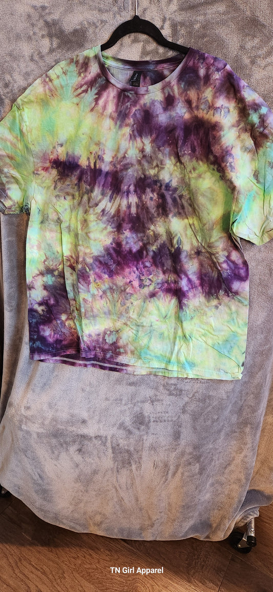 3XL RTS PURPLE/GREEN TIE DYE GILDAN SOFTSTYLE T-SHIRT