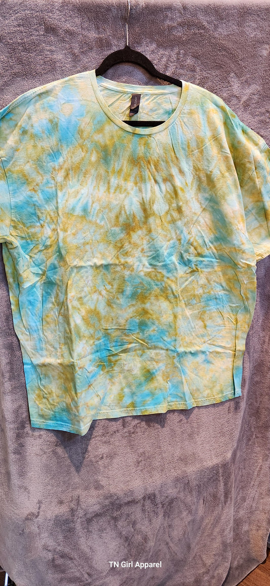 4XL RTS RUST/GREEN TIE DYE GILDAN SOFTSTYLE T-SHIRT