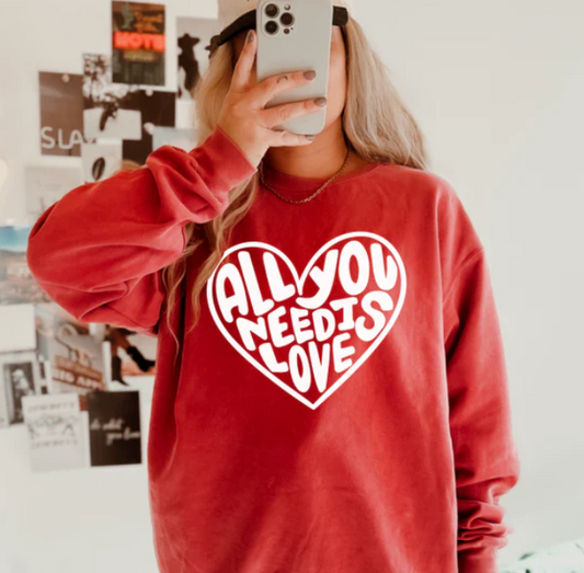 ALL YOU NEED IS LOVE PRINTED APPAREL B12