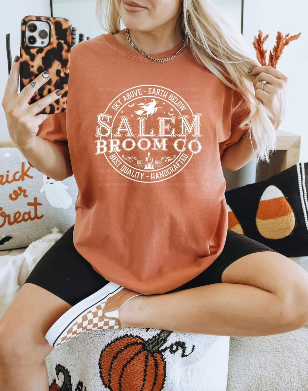 SALEM BROOM CO PRINTED APPAREL K15