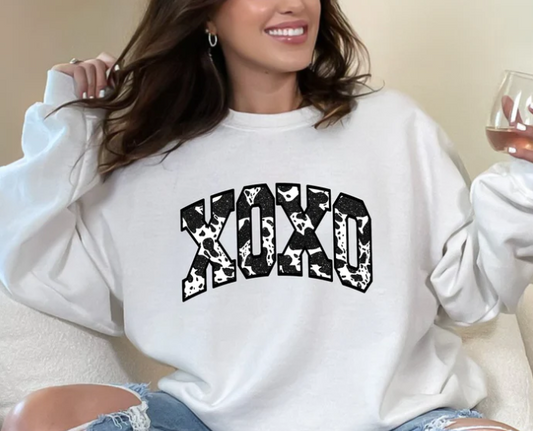 XOXO COWHIDE PRINTED APPAREL I20